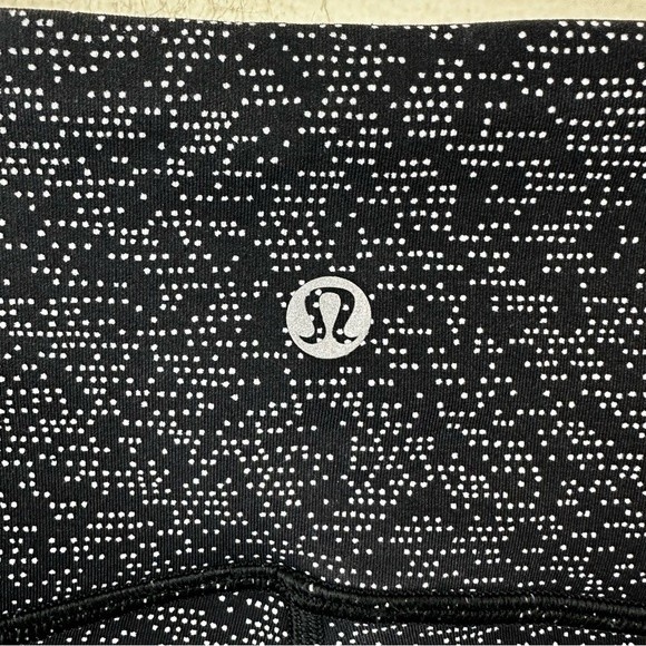 Lululemon Train Times 7/8 Pant 25" Night View White Black / Black - Picture 9 of 11